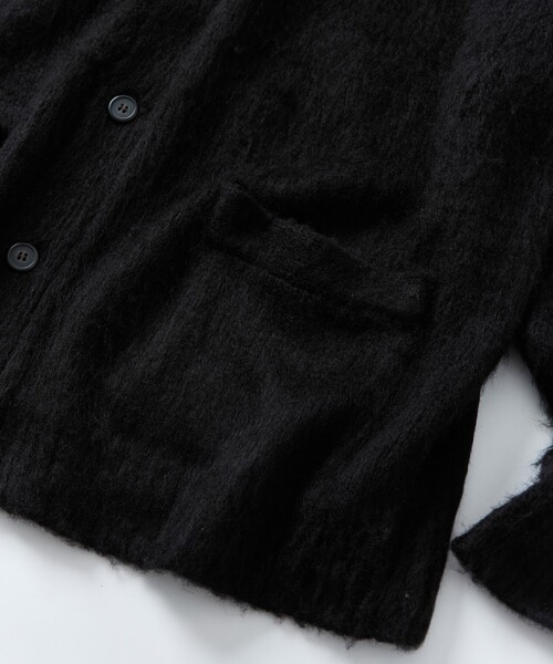 FREAK'S STORE（フリークスストア）の「限定展開 リラックスフィット モヘアタッチ シャギーニット ルーズカーディガン（カーディガン/ボレロ・メンズ・チャコールグレー/ブラック/ネイビー/ブラウン/レッド/オリーブ/サックスブルー・SMALL/MEDIUM/LARGE）」の13枚目の写真