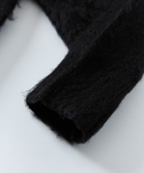 FREAK'S STORE（フリークスストア）の「限定展開 リラックスフィット モヘアタッチ シャギーニット ルーズカーディガン（カーディガン/ボレロ・メンズ・チャコールグレー/ブラック/ネイビー/ブラウン/レッド/オリーブ/サックスブルー・SMALL/MEDIUM/LARGE）」の17枚目の写真