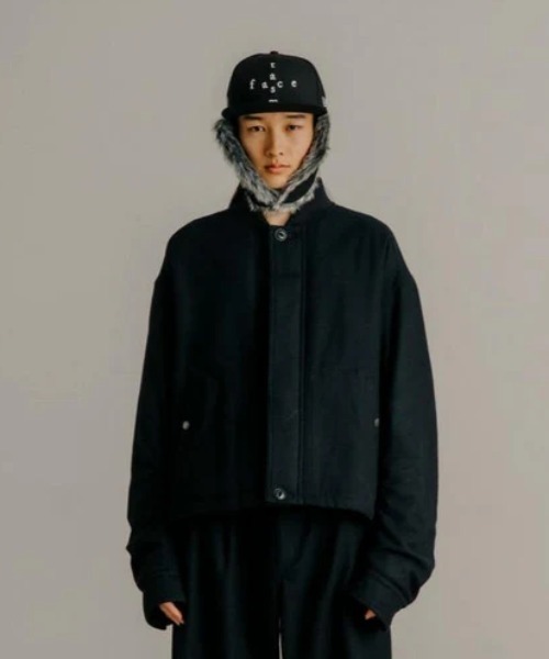 FACETASM（ファセッタズム）の「FACETASM×NEW ERA / ファセッタズム×ニューエラ/59FIFTY DOG EAR（キャップ・メンズ・ブラック・L/M）」の2枚目の写真