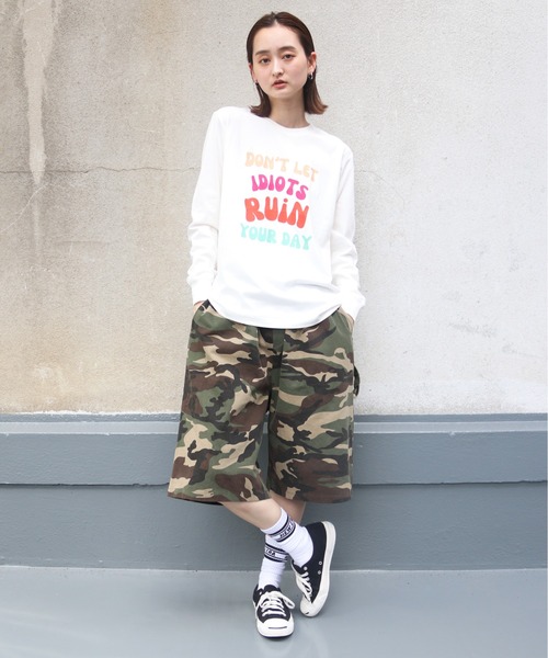 UNIT CHEST(ユニットチェスト)の「【UNIT CHEST】unique unisex long sleeve T-shirt/ユニークユニセックス ロンT OIF designer eggs コラボ ストリートデザイン by kaamani Senanayake(Tシャツ/カットソー・レディース・ブラック/ホワイト/杢グレー・S/L/M)」の2枚目の写真