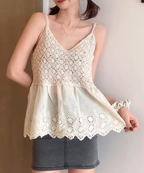 Miniministore(ミニミニストア)の「透かし編みキャミソール Vネックトップス(キャミソール・レディース・ベージュ/ホワイト・FREE)」の4枚目の写真
