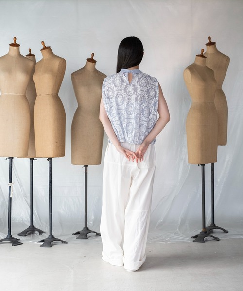 mintdesigns（ミントデザインズ）の「FROST FLOWER TOP / フロストフラワートップ（その他トップス・レディース・ホワイト/サックスブルー・2）」の6枚目の写真