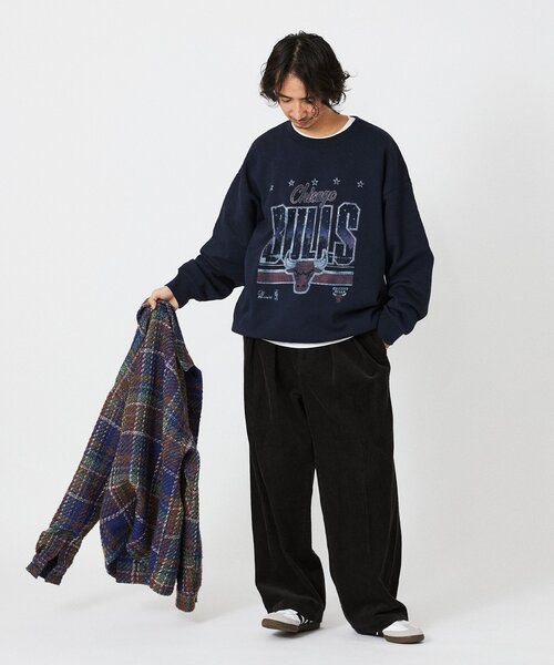 OFF THE COURT by NBA（オフザコートバイエヌビーエー）の「Off The Court by NBA / オフ・ザ・コート バイ NBA 別注 スウェット（スウェット・メンズ・オートミール/ネイビー/アイボリー/ブラック/ブラック系その他/オレンジ/グレー・LARGE/MEDIUM/SMALL）」の12枚目の写真