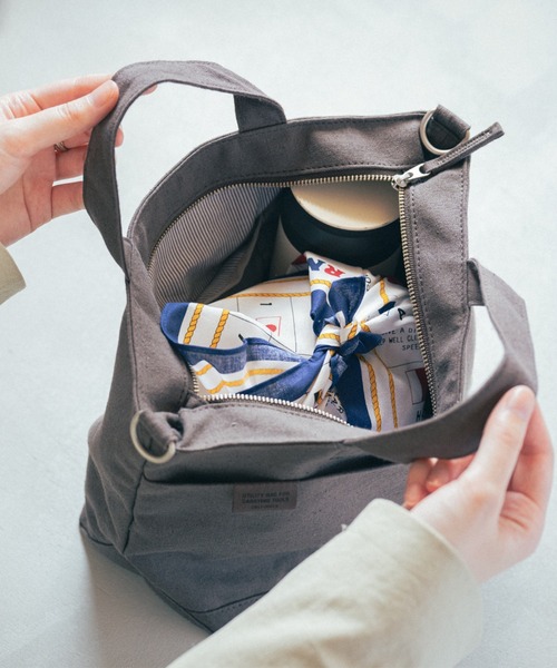 Inner Carrying(インナーキャリング)の「ローレル インナーキャリング バッグS(ハンドバッグ・レディース・ライトパープル/ミント/ピンク/ダークブラウン・FREE)」の6枚目の写真