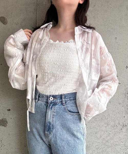 merrylatte(メリーラテ)の「シアージャガードフラワーショート丈ブラウス(シャツ/ブラウス・レディース・ホワイト・SMALL)」の14枚目の写真