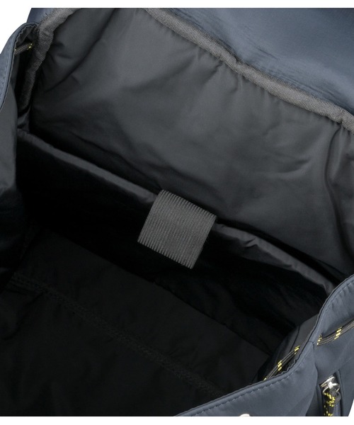 A.P.C.（アーペーセー）の「SAC A DOS TREK（バックパック/リュック・メンズ・ネイビー/ワイン・ONESIZE）」の9枚目の写真