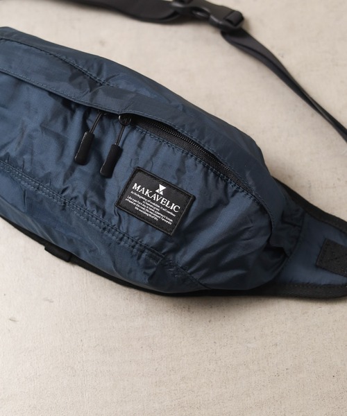 MAKAVELIC(マキャベリック)の「【62】【it】【MAKAVELIC】RICO SUPER LIGHT WAIST BAG(ボディバッグ/ウエストポーチ・レディース・ベージュ/ネイビー・FREE)」の5枚目の写真