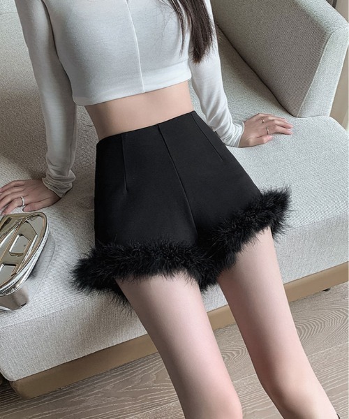 kirakiraShop(キラキラショップ)の「ファー ハイウエスト ショート パンツ(その他パンツ・レディース・ブラック/ホワイト・S/M/L)」の6枚目の写真