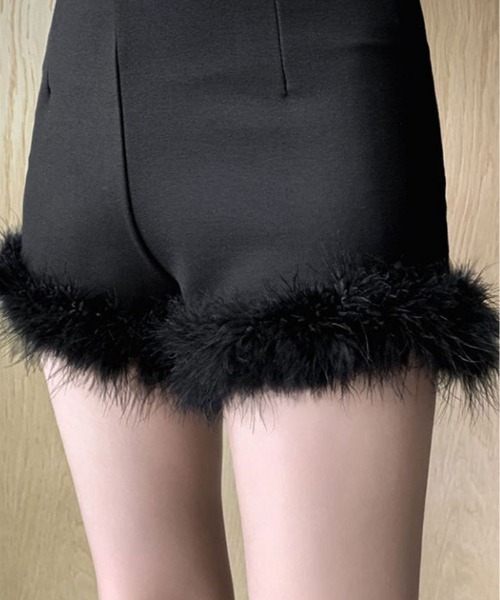 kirakiraShop(キラキラショップ)の「ファー ハイウエスト ショート パンツ(その他パンツ・レディース・ブラック/ホワイト・S/M/L)」の9枚目の写真