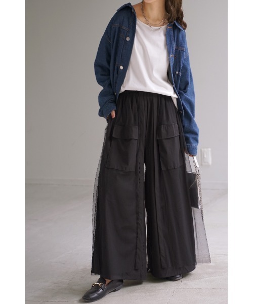 HUG.U（ハグユー）の「チュールレイヤード ワイドパンツ（カーゴパンツ・レディース・ブラック/ベージュ/カーキ・FREE）」の15枚目の写真