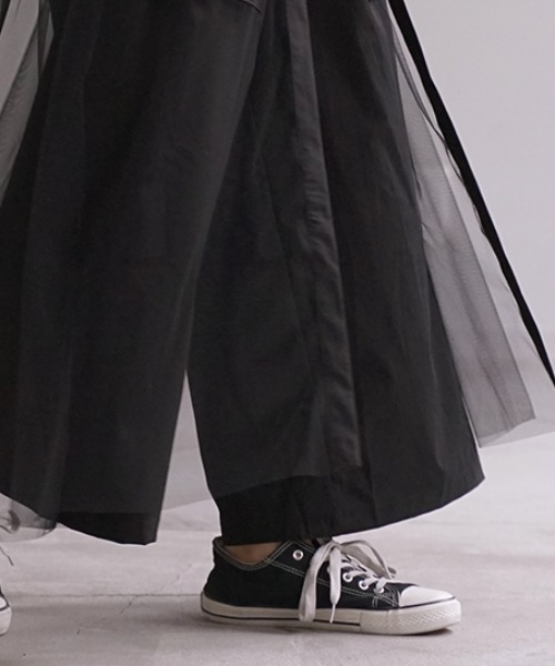 HUG.U（ハグユー）の「チュールレイヤード ワイドパンツ（カーゴパンツ・レディース・ブラック/ベージュ/カーキ・FREE）」の17枚目の写真