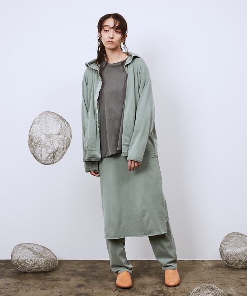 Dulcamara(ドゥルカマラ)の「ピグメントジャージーロールアップT(Tシャツ/カットソー・メンズ・ブラック/グリーン/ベージュ・0/1)」の14枚目の写真