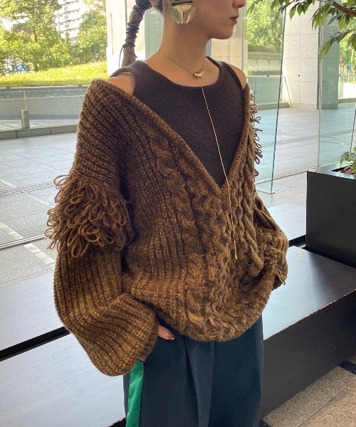 AIC.（エーアイシー）の「カットアウトループ編みニット（ニット/セーター・レディース・アイボリー/ブラウン・FREE）」の12枚目の写真