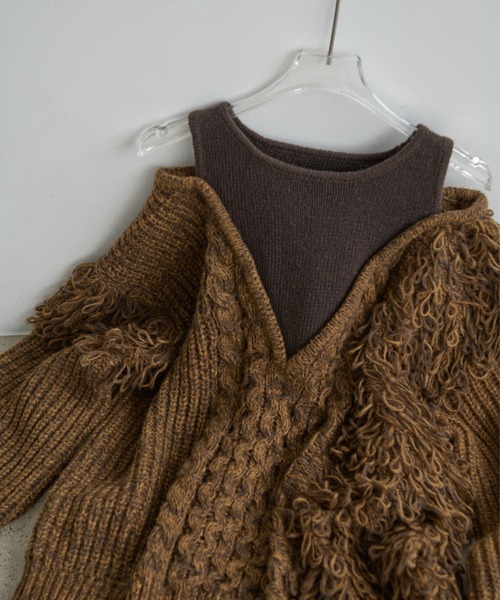 AIC.（エーアイシー）の「カットアウトループ編みニット（ニット/セーター・レディース・アイボリー/ブラウン・FREE）」の3枚目の写真