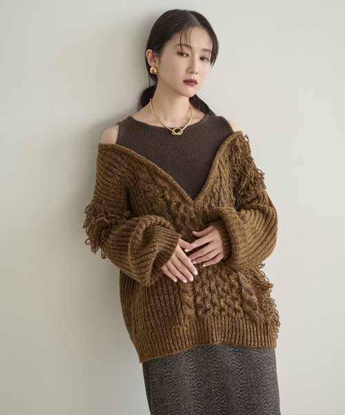 AIC.（エーアイシー）の「カットアウトループ編みニット（ニット/セーター・レディース・アイボリー/ブラウン・FREE）」の5枚目の写真