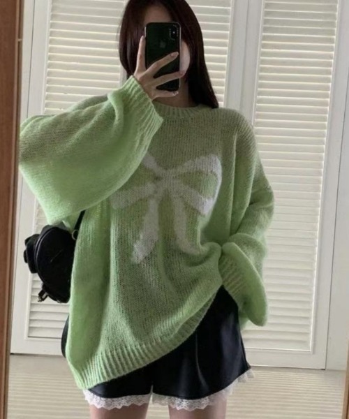 Ritzy(リッツィー)の「オーバーサイズ リボンデザインニット セーター(ニット/セーター・レディース・アイボリー/グリーン/ピンク/ブラック・FREE)」の3枚目の写真