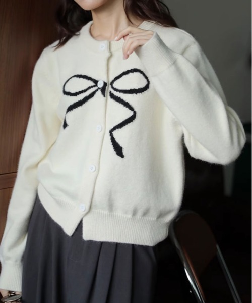 kirakiraShop(キラキラショップ)の「ラウンドネック リボン ニット カーディガン(カーディガン/ボレロ・レディース・ホワイト/ブラック/レッド/グレー/ブラウン・FREE)」の6枚目の写真