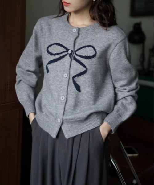 kirakiraShop(キラキラショップ)の「ラウンドネック リボン ニット カーディガン(カーディガン/ボレロ・レディース・ホワイト/ブラック/レッド/グレー/ブラウン・FREE)」の12枚目の写真