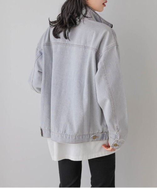 AMELY(エミリー)の「ビンテージ風デニムジャケット(デニムジャケット・レディース・インディゴブルー/ブルー系その他・フリー)」の5枚目の写真
