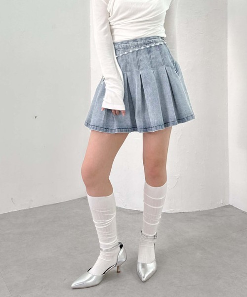 archives（アルシーヴ）の「デニムプリーツミニスカート（スカート・レディース・ベージュ/グレー/ブルー/ブラック・SMALL/MEDIUM）」の8枚目の写真