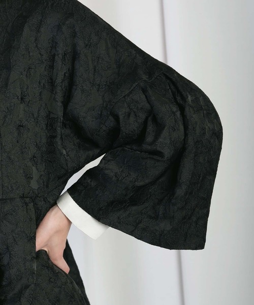RAW FUDGE（ローファッジ）の「ボタニカルジャガードコート（ノーカラーコート・レディース・ブラック・M）」の19枚目の写真