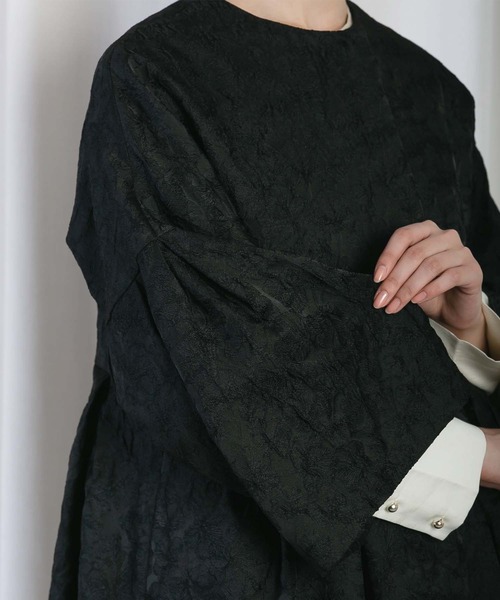 RAW FUDGE（ローファッジ）の「ボタニカルジャガードコート（ノーカラーコート・レディース・ブラック・M）」の20枚目の写真