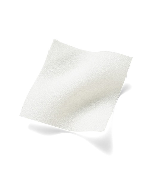 IEDIT（イディット）の「ＩＥＤＩＴ　ワンポイントビジューがきらりと華やかなボウタイブラウス〈ホワイト〉（シャツ/ブラウス・レディース・ホワイト・M/L/LL/3L/S/4L）」の3枚目の写真