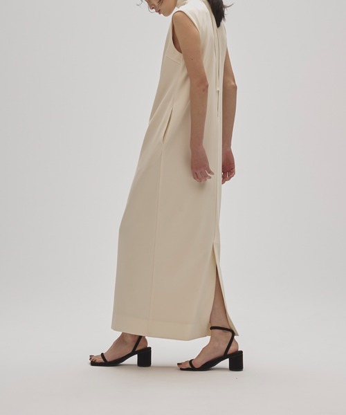 TODAYFUL(トゥデイフル)の「TODAYFUL Belt Velour Sandals(サンダル・レディース・ライトブルー/ブラウン・38/36/37)」の7枚目の写真