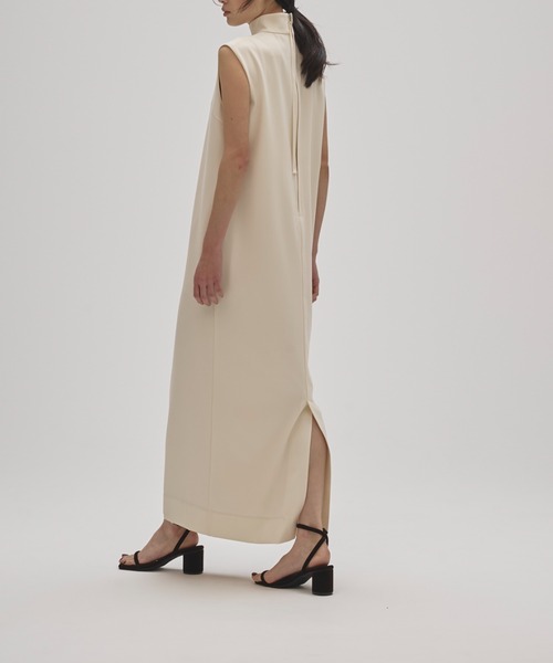 TODAYFUL(トゥデイフル)の「TODAYFUL Belt Velour Sandals(サンダル・レディース・ライトブルー/ブラウン・38/36/37)」の8枚目の写真