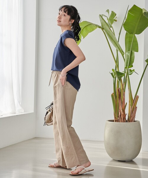 KELTY(ケルティ)の「KELTY(ケルティ)別注 ワンポイントロゴ ノースリーブTシャツ(Tシャツ/カットソー・レディース・ホワイト/ブラック/ネイビー/オレンジ・M/L)」の19枚目の写真