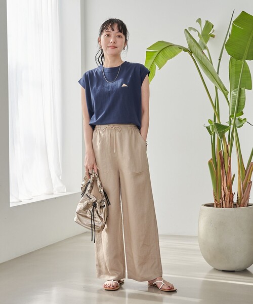 KELTY(ケルティ)の「KELTY(ケルティ)別注 ワンポイントロゴ ノースリーブTシャツ(Tシャツ/カットソー・レディース・ホワイト/ブラック/ネイビー/オレンジ・M/L)」の20枚目の写真