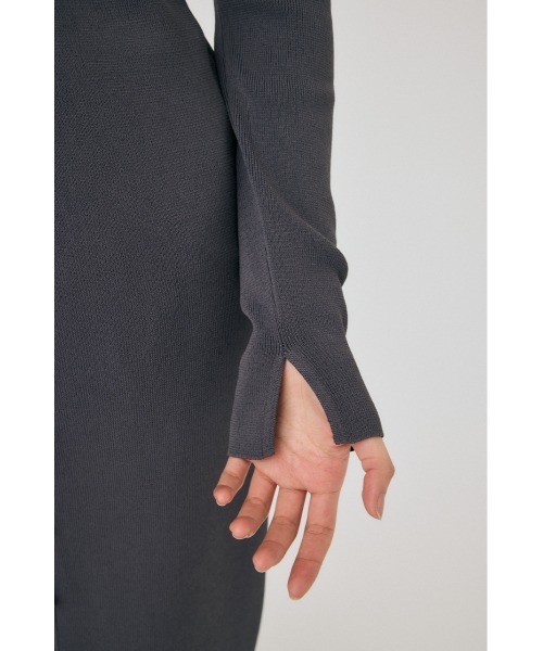 MOUSSY（マウジー）の「LOOP ACCENT ニット ドレス（ワンピース・レディース・キナリ/チャコールグレー/ブラック・1/2）」の12枚目の写真