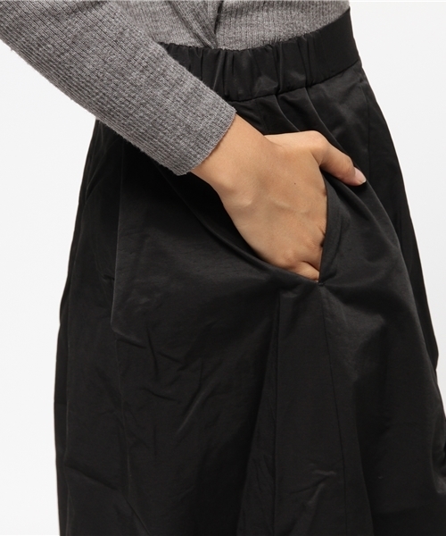 B:MING by BEAMS（ビーミングバイビームス）の「ビーミング by ビームス / サテンミリタリースカート（スカート・レディース・ネイビー/ブラック/カーキ・SMALL/MEDIUM）」の9枚目の写真