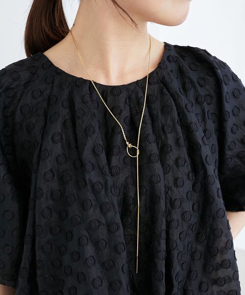 le.coeur blanc（ルクールブラン）の「サークルモチーフラリエットネックレス（ネックレス・レディース・シルバー/ゴールド・FREE）」の14枚目の写真