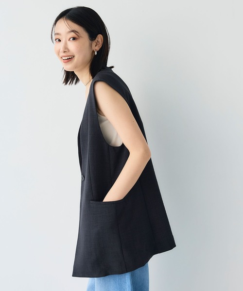 CROSS FUNCTION（クロスファンクション）の「《シワになりにくい》サマナチュラ リネンライクノーカラーVネックジレ【CF/クロスファンクション】（ベスト・レディース・ライトベージュ/ブルー/チャコールグレー・LL/L/M）」の20枚目の写真