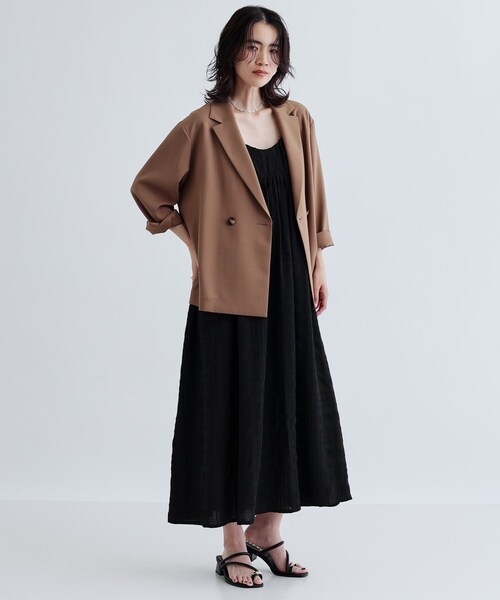 GALLEST(ギャレスト)の「【セットアップ可】モードフィットダブルボタンジャケット【カセット服/オケージョン/通勤】(テーラードジャケット・レディース・チャコールグレー/ブラック/ベージュ/キャメル・36/38/40)」の5枚目の写真