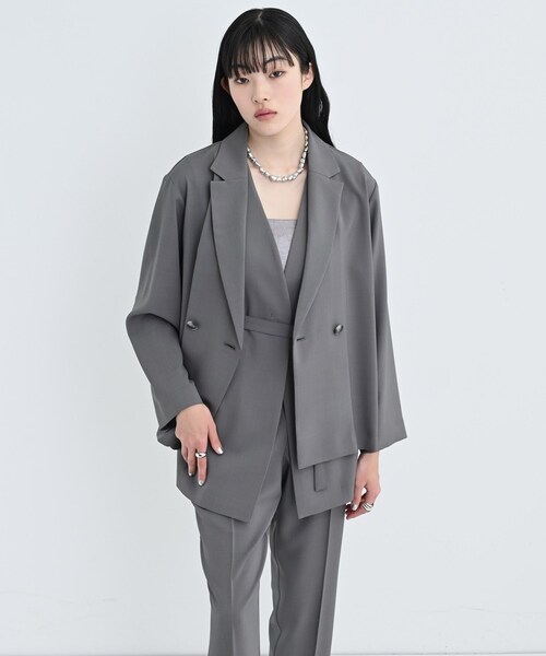 GALLEST(ギャレスト)の「【セットアップ可】モードフィットダブルボタンジャケット【カセット服/オケージョン/通勤】(テーラードジャケット・レディース・チャコールグレー/ブラック/ベージュ/キャメル・36/38/40)」の10枚目の写真