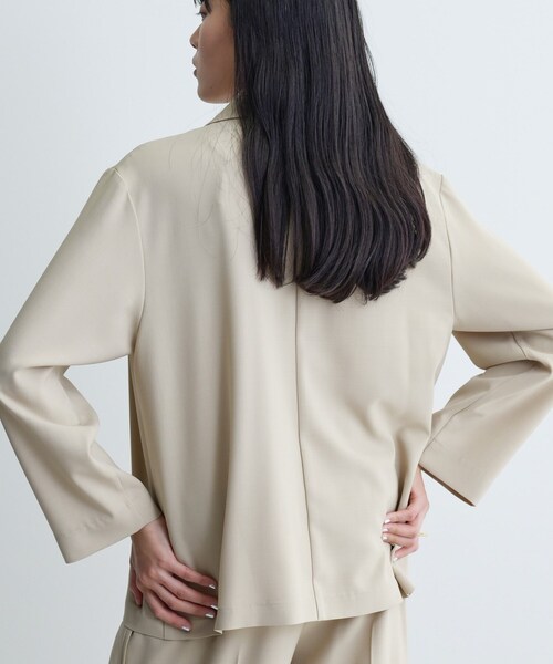 GALLEST(ギャレスト)の「【セットアップ可】モードフィットダブルボタンジャケット【カセット服/オケージョン/通勤】(テーラードジャケット・レディース・チャコールグレー/ブラック/ベージュ/キャメル・36/38/40)」の16枚目の写真