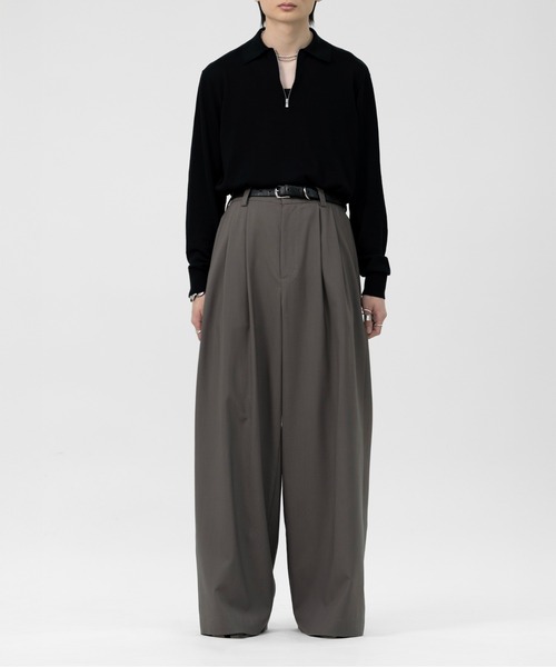 LAPIIS（ラピス）の「TWO TUCK WOOL WIDE TROUSERS（スラックス・メンズ・ブラック/ブラウン系その他・MEDIUM/LARGE）」の3枚目の写真