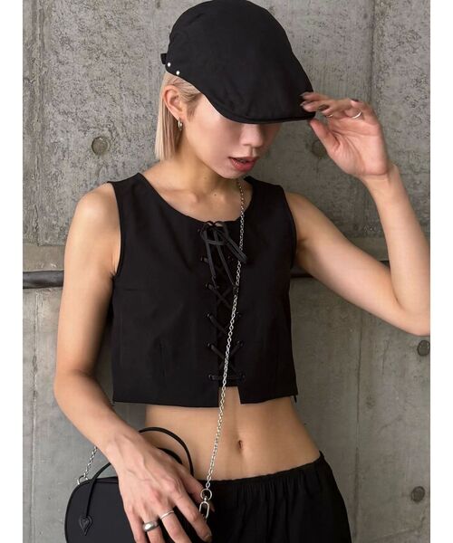 EMODA（エモダ）の「レースアップナイロントップス（Tシャツ/カットソー・レディース・ブラック/グレー/ホワイト・FREE）」の14枚目の写真