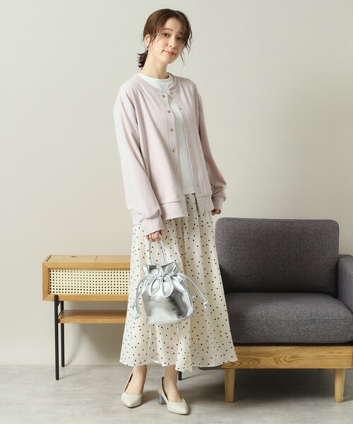 ITS'DEMO(イッツデモ)の「◆メタリック巾着2WAYショルダー(ショルダーバッグ・レディース・シルバー系その他/クリア/シルバー・00)」の6枚目の写真