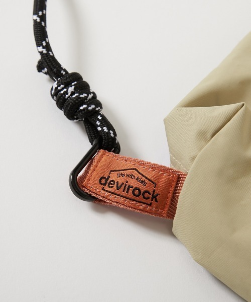 devirock(デビロック)の「親子で使える やわらか 2WAY プールバッグ(スイムグッズ・キッズ・ピンク/イエロー/ベージュ/ブラック/ブルーグレー/グリーン系・ONE SIZE)」の7枚目の写真