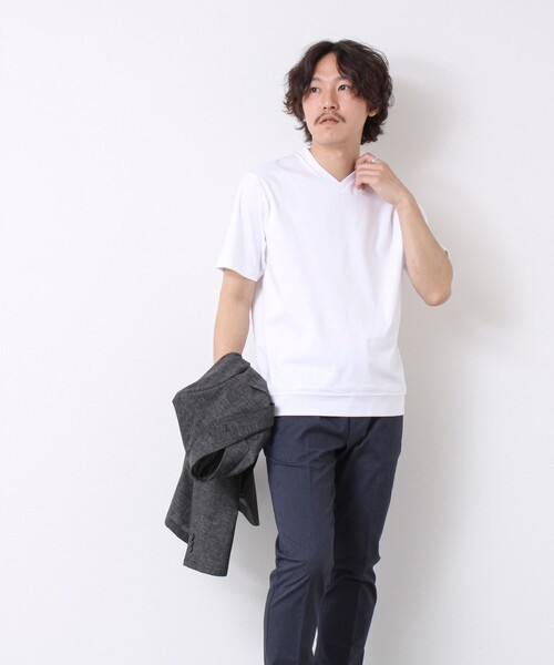 NOLLEY’S(ノーリーズ)の「《ビジカジ対応》シルケットスムース Vネック ドレスTシャツ 25SS(Tシャツ/カットソー・メンズ・ホワイト/チャコールグレー/ブラック/グレイッシュベージュ/グレイッシュブルー/キャメル/ライトグレー/ブルー・S/M/L/XL/XXL)」の11枚目の写真