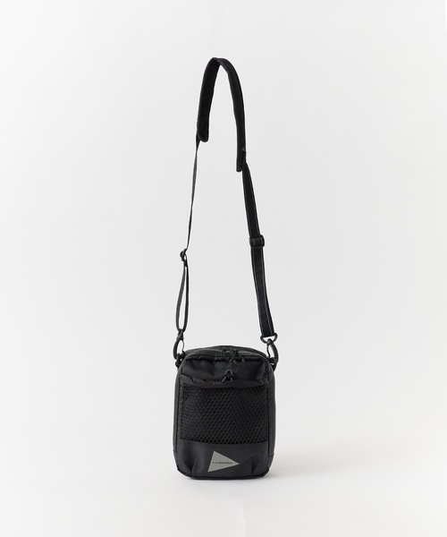 and wander（アンドワンダー）の「and wander/アンドワンダー ECOPAK エコパック（ショルダーバッグ・メンズ・ブラック・FREE）」の2枚目の写真