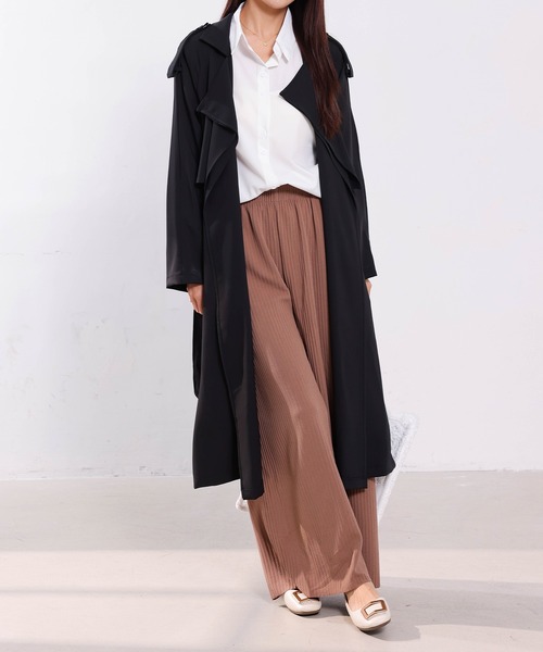 maison de LATIR(メゾンドラティール)の「春こそ本番!着るだけで美しい薄手テロントレンチコート(トレンチコート・レディース・ブラック/ブラウン・M/L)」の5枚目の写真