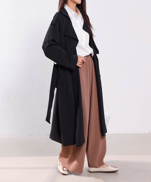 maison de LATIR(メゾンドラティール)の「春こそ本番!着るだけで美しい薄手テロントレンチコート(トレンチコート・レディース・ブラック/ブラウン・M/L)」の6枚目の写真