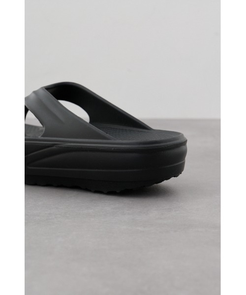 AZUL by moussy（アズールバイマウジー）の「ラクフィールプラットフォームトングサンダル（サンダル・メンズ・ベージュ/ブラック・MEDIUM/LARGE）」の10枚目の写真