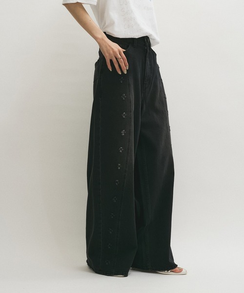 【ADAM ET ROPE’】イノセンスフラワーデニム セール】イノセンスフラワーデニム（デニムパンツ）｜ADAM ET ROPE