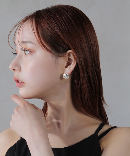◆【美品】Silence Field 18K ポスト ドラゴン フープピアス ◇ Silence Field 18K ポスト ドラゴン フープピアス