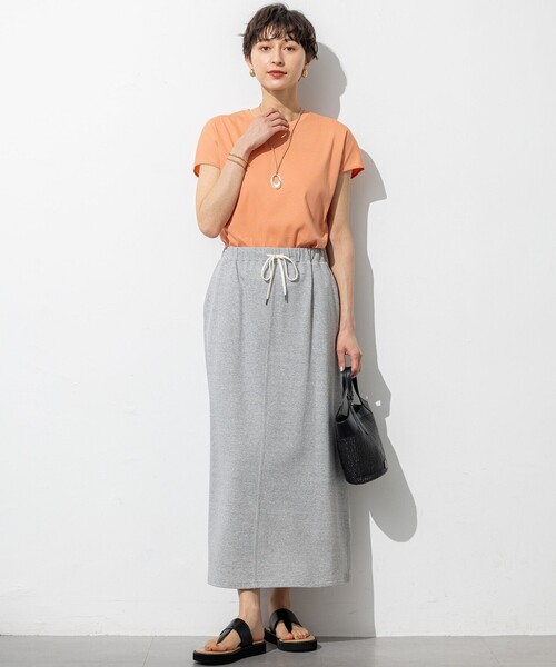 23区 S(ニジュウサンクチイサイサイズ)の「【汗じみ防止/速乾性】フレンチスリーブ IT Tシャツ(Tシャツ/カットソー・レディース・ホワイト系/ダークブラウン系/ベージュ系/ライトオレンジ系/スカイブルー系・32)」の15枚目の写真